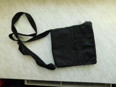 Pěkná černá textilní unisex kabelka 