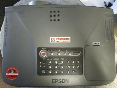 Projektor EMP-830 3LCD 1024 x 768