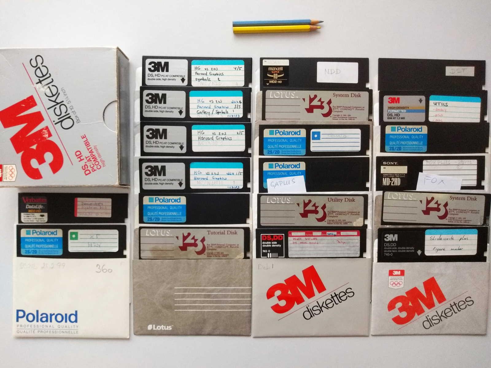 Diskety (A) pro ZX Spectrum, Didaktik, Commodore, PC a další N-bity - Počítače a hry