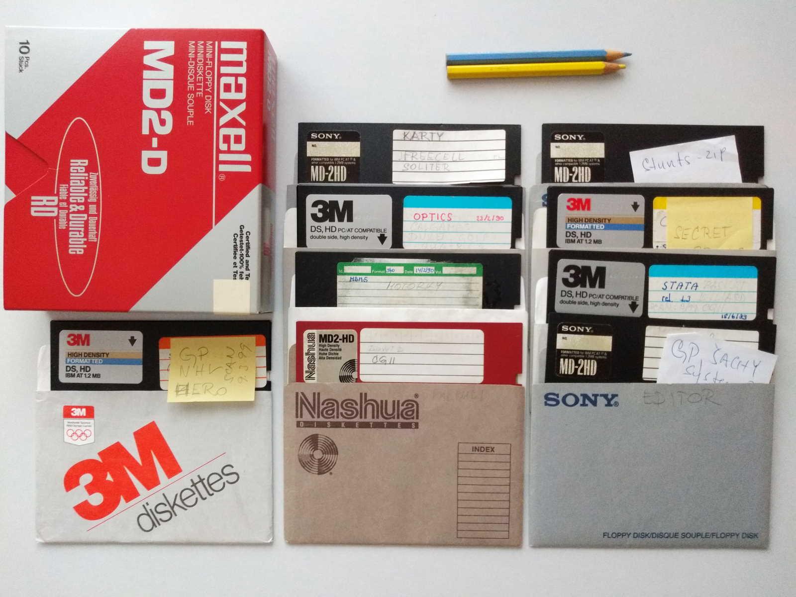Diskety (C) pro ZX Spectrum, Didaktik, Commodore, PC a další N-bity - Počítače a hry