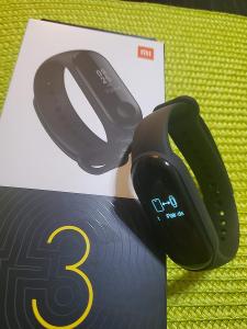 Fitness náramek Xiaomi Mi Band 3 + druhý kovový náramek v ceně!