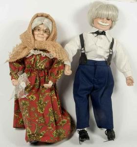 Babička a děda, porcelánové panenky  