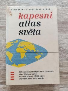 kniha - KAPESNÍ ATLAS SVĚTA - rok 1971  