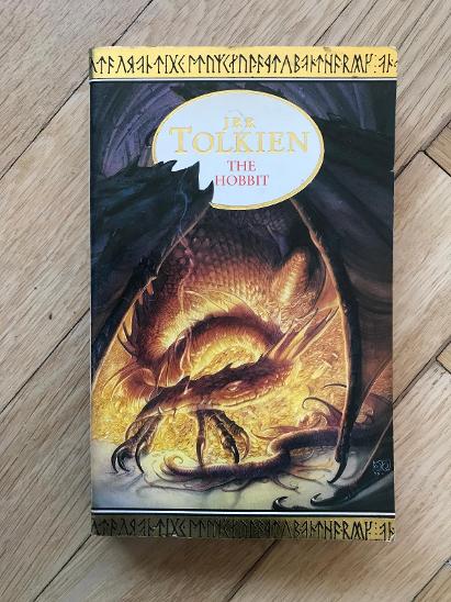 The Hobbit – J. R. R. Tolkien (1993, Harper Collins) – anglicky - Knižní sci-fi / fantasy