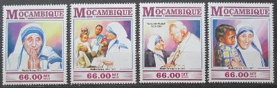 Mosambik 2015 Matka Tereza Mi# 8104-07 Kat 15€ 1866