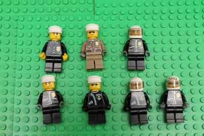 LEGO figurky: Policie 12