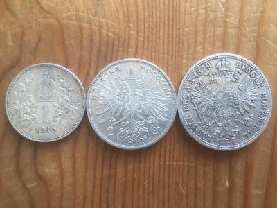 3 kusy stříbrných mincí Rakousko Uhersko, koruna, dvoukoruna a zlatník