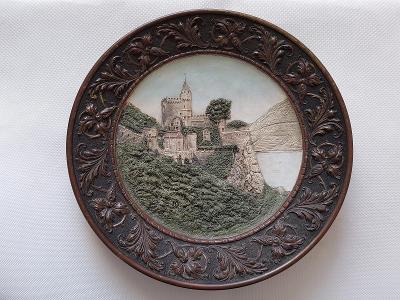 Velký keramický talíř terakota Johann Maresch cca 1890 něm. hrad 43cm