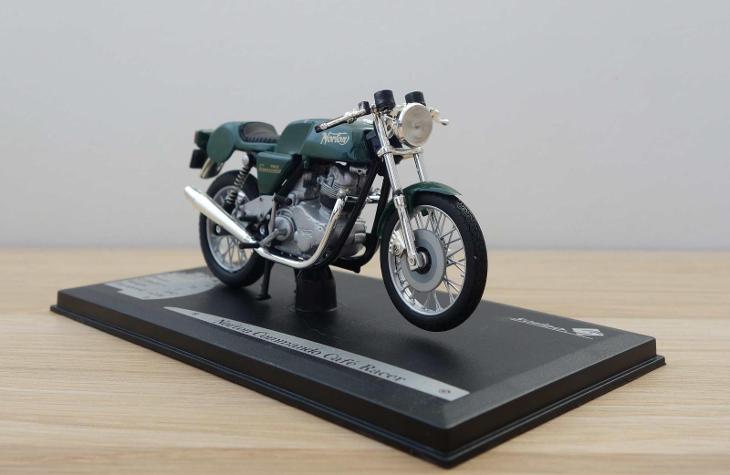 SOLIDO Norton Commando 750 Cafe Racer 1:18 model | Aukro