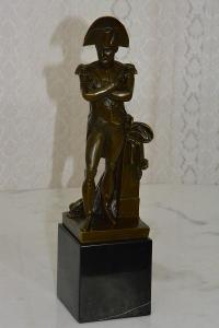 Bronzová soška - Napoleon na mramoru 