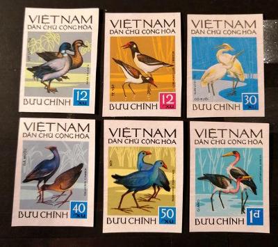 FAUNA - ptáci Vietnam Mi 701/06 B **