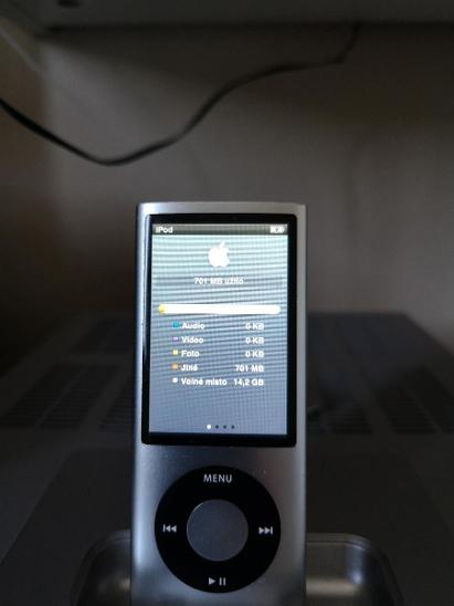 Apple Ipod nano 5th  silver black 16GB A1320