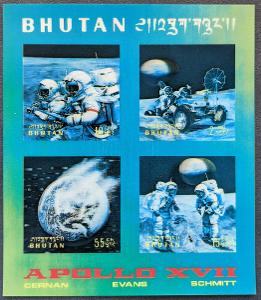 Bhutan 1973, kosmos, provedení 3D plast, 1ks aršík