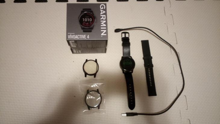 Garmin vívoactive 4 Gray/Black + kožený řemínek + 2x silikonový kryt - Mobily a chytrá elektronika