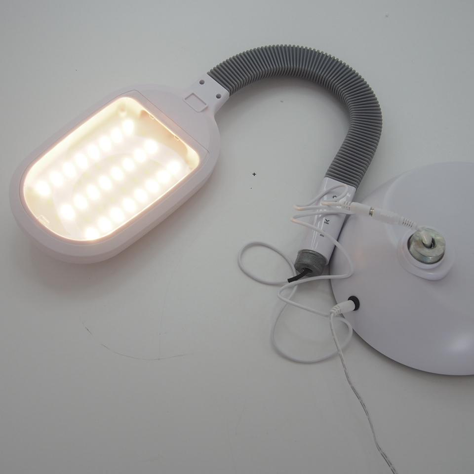 LED stojací lampa s denním světlem  - Zařízení pro dům a zahradu