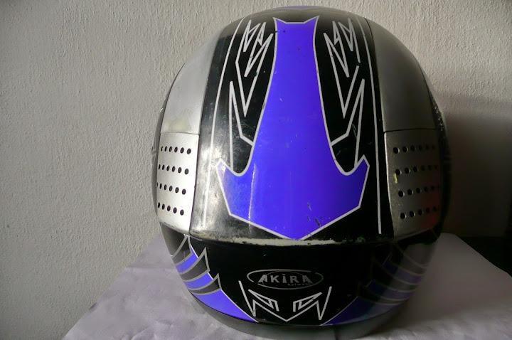 Přilba helma motocross AKIRA /obvod hlavy 57cm/moto