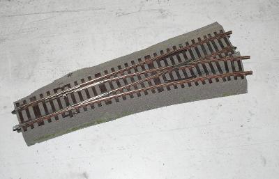 VYHYBKA pro modelovou železnici H0 velikosti 