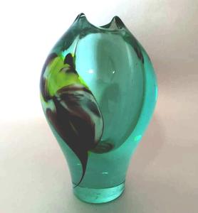 váza z hutního skla PAVÍ OKO - JIŘÍ ŠUHÁJEK