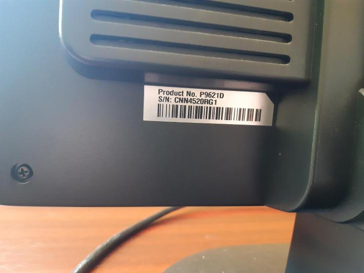Monitor 17" HP L1702 s kabelem VGA