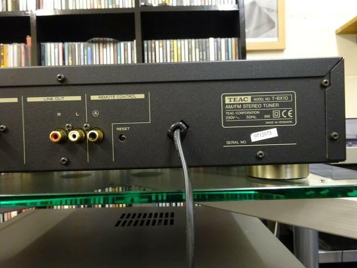 STEREO TUNER TEAC T-BX10  - TV, audio, video