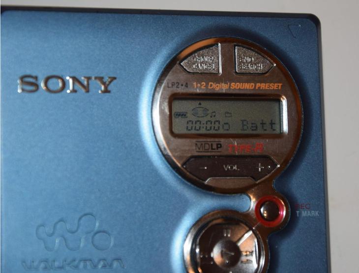 MINIDISC / minidisk MDLP Minidisc recorder SONY MZ-R410, příslušenství - TV, audio, video