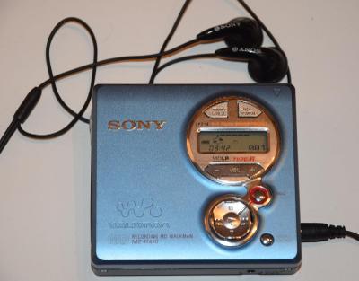 MINIDISC / minidisk MDLP Minidisc recorder SONY MZ-R410, příslušenství