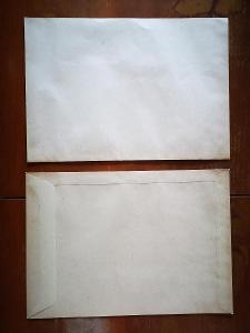 (51) papírové obálky 350x250 mm