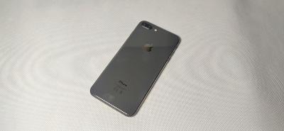 Apple iPhone 8 Plus SPACE GRAY (tmavě šedý) 64GB záruka + dárek