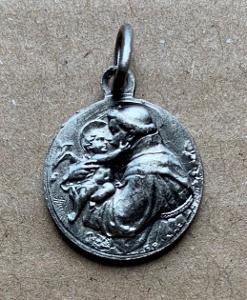 Svatý Antonín a Ježíšek Madonka krásná svátostka medailon přívěšek kov