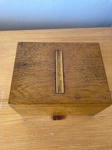 Dřevěná krabička na doutníky
