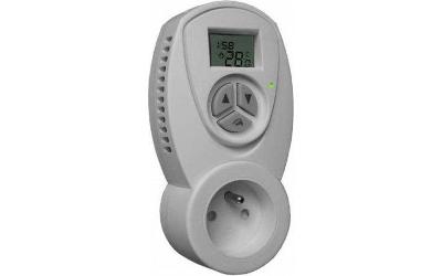 Zásuvkový elektronický termostat s časovým spínačem