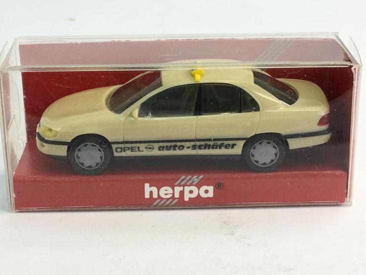 Opel Omega B TAXI - Herpa H0 1/87 (H13-h58) | Aukro