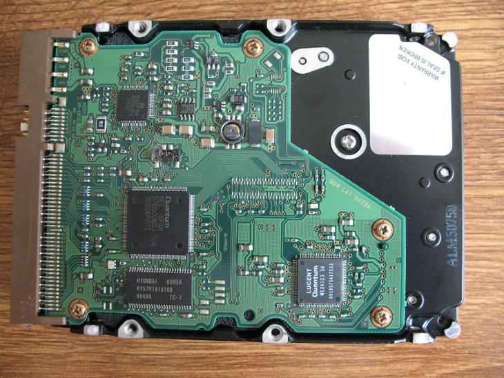 Disk Quantum Fireball LM15 - 15GB - Počítače a hry