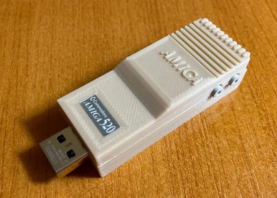 32gb USB pre Amiga "A500 mini" v tvare A520 TV modulátora + darček