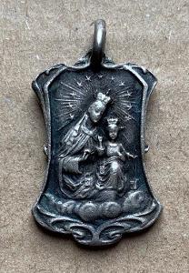 Nádherná Madonka Secese svátostka Panna Marie Ježíš přívěšek medailon