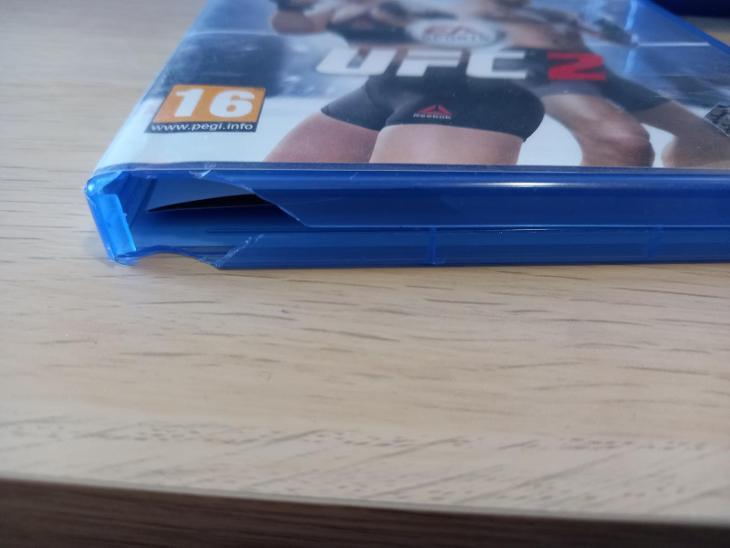 PS4 FAT, 500 GB, 5 her