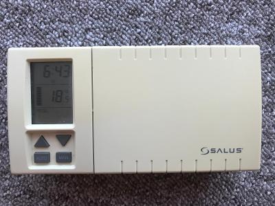 Programovatelný termostat Salus 093