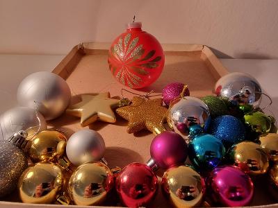 Vánoční ozdoby MIX - plastová krása