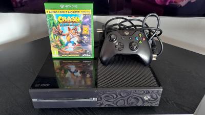 Xbox One 500GB (verze 1540) + ovladač a Crash Bandicoot N sane Trilogy