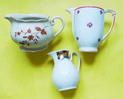 Starý porcelán - mléčenka 3 kusy - značené