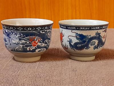 2 dračí čínské porcelánové šálky na čaj á 1 dcl
