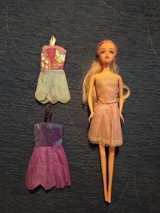 Barbie panenka s korunkou
