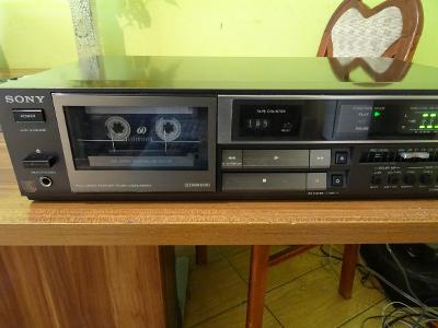 Prodam tape deck-SONY TC-FX320