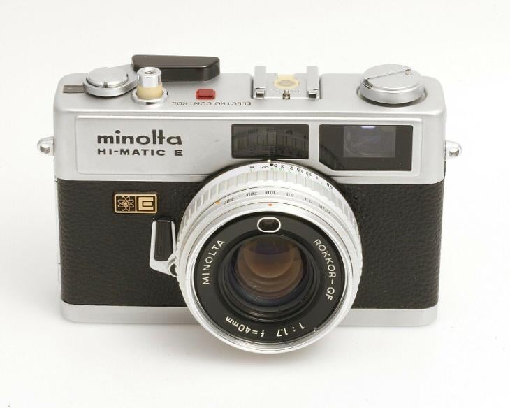 MINOLTA Hi-Matic E, QF Rokkor 40mm/1,7   - Fotoaparáty