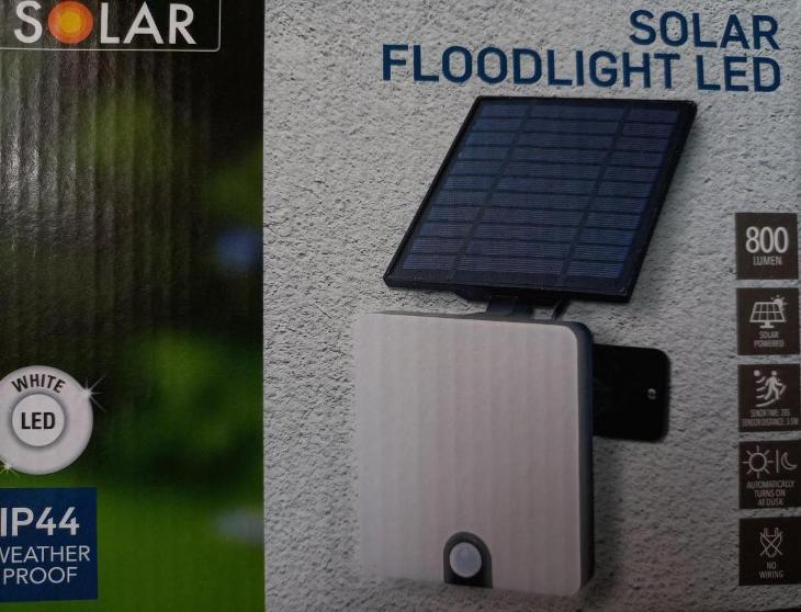 Solární venkovní  led světlo 800lm - Zařízení pro dům a zahradu