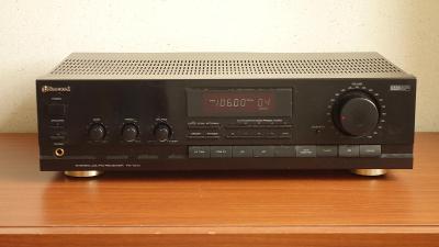 Sherwood RX-1010 receiver, neladí rádio