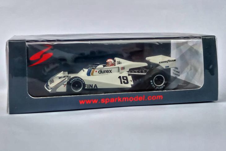 Spark 1:43 S4006 A. Jones, Surtees TS19, 5th British GP 1976 | Aukro