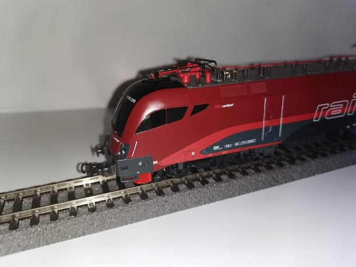 Elektrická lokomotiva Railjet OBB H0 analog - Modelová železnice