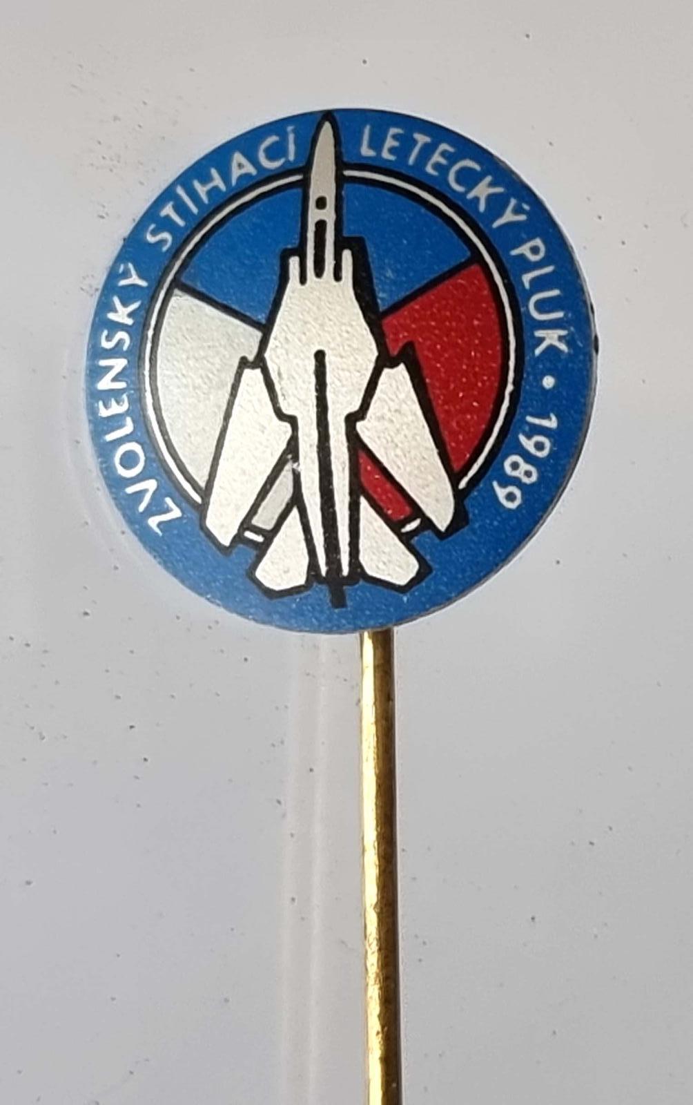 Zvolenský stíhací letecký pluk - hledaný odznak - Odznaky, nášivky a medaile