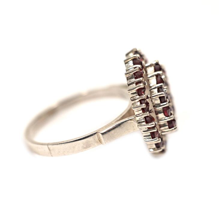 Stříbrný prsten s českými granáty - S 220512/16 - Starožitné šperky